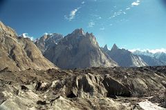 23 The Cathedral Group And Lobsang Spire From Just Before Khoburtse.jpg